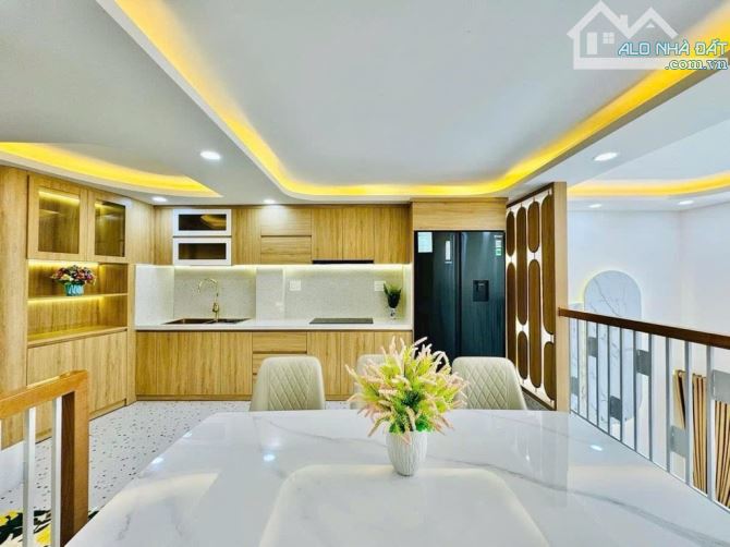 Bán nhà khu Emart Gò Vấp, 5 tầng, 5m ngang, giá rẻ 7.38 tỷ - 4