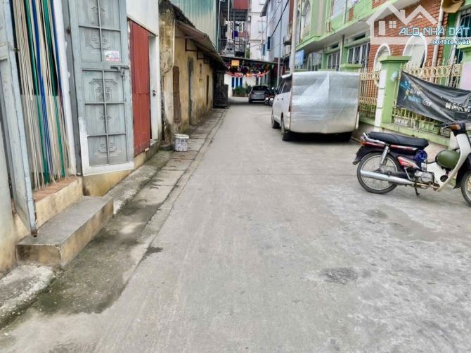 Nhà đẹp dân xây 5 tầng kinh doanh ô tô vào nhà 2 thoáng nở hậu chỉ 5 tỷ ko có căn thứ 2 - 4