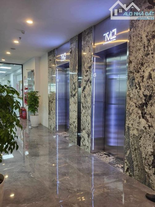 BÁN TÒA NHÀ MẶT PHỐ ĐỘI CẤN  450M x 10 TẦNG  MẶT TIỀN 10M  GIÁ 380 TỶ  VỊ TRÍ SIÊU HIẾM! - 4