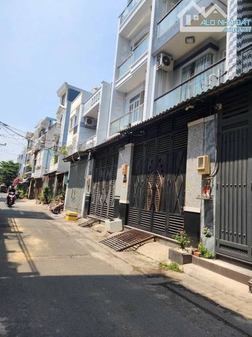 Bán nhà Lê Văn Quới 4 tầng đúc 53m2, hẻm xe hơi 8m thông, sổ nở hậu giá 6,3 tỷ. - 4