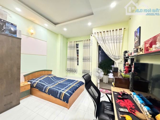 Siêu Phẩm nhà Hồ Văn Long  hẻm 6m thông 1 trục đường số 7-57m2,4Tầng Nhỉnh 5tỷ - 4