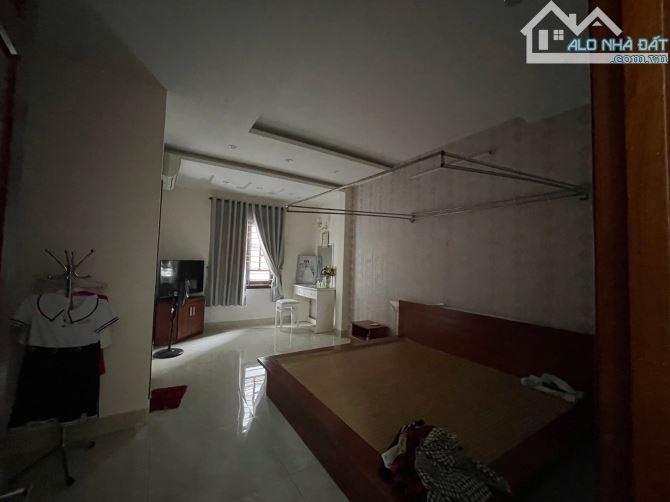 Bán nhà 3 tầng 3 mê kiên cố vô ở liền đường 7m5 An Hoà- Khuê Trung- Cẩm Lệ - 4