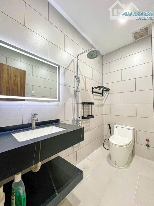 Bán Gấp Nhà 2Lầu Cao Cấp Đường D4 Kdc Hồng Loan, Cần Thơ - 5