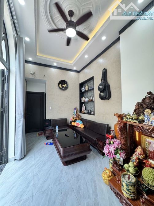 🌴 Nhà vườn nghỉ dưỡng - 374mv, Có Gara xe hơi, sân vườn, hồ cá - Hai mặt tiền đường xe hơ - 5