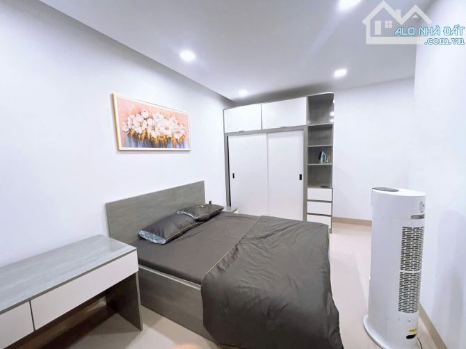 N HÀ 2 TẦNG HIỆN ĐẠI, SANG TRỌNG - DIỆN TÍCH 8x13m - SÂN Ô TÔ Hẻm 473 y moan - 5