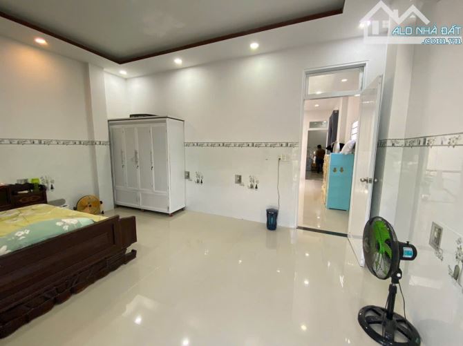 Cần Bán Nhà 2 tầng góc 2 mặt tiền đường 13mét khu TĐC Đất Lành - 5