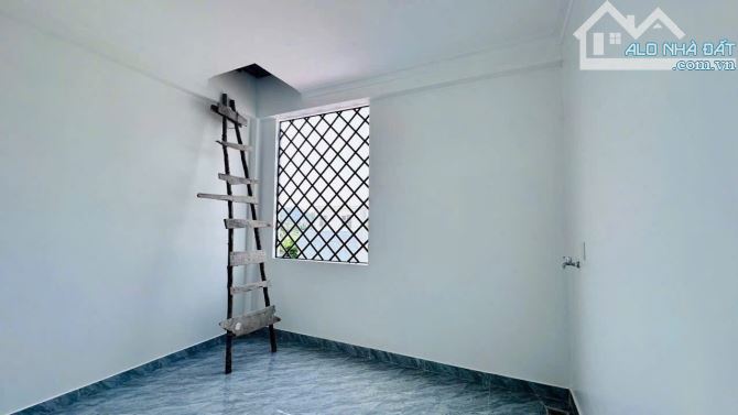 💥NHÀ 3 TẦNG ĐỘC LẬP ,KIỀU ĐÔNG HỒNG THÁI   ✅ Diện tích: 60,4m² –  ✅ Vị trí thuận tiện: - 5