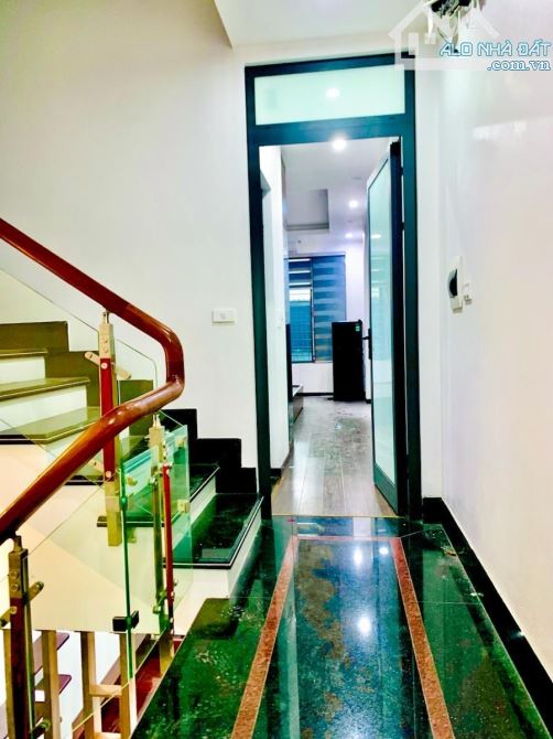 Bán nhà phố Vũ Tông Phan. Thanh xuân. Diện tích 45m. 6 tầng. Mặt tiền 4m. Giá10 tỷ - 5