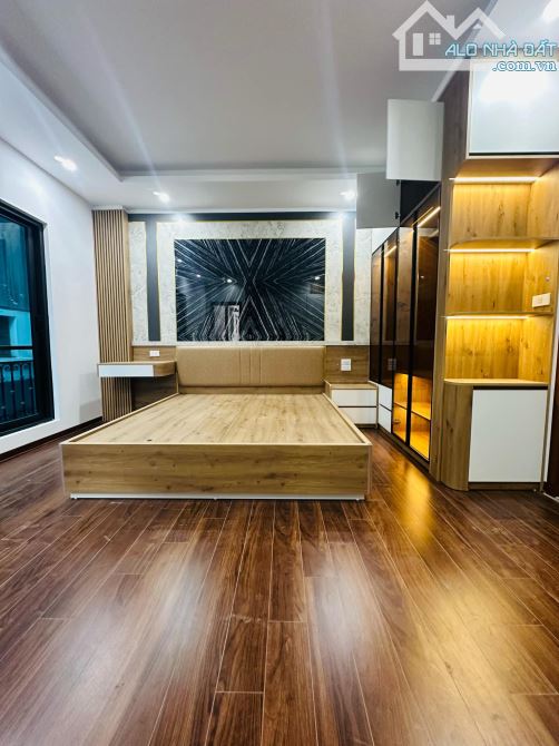 ĐỘI CẤN - NHÀ ĐẸP 6 TẦNG THANG MÁY - NGÕ NÔNG, GẦN PHỐ - 5