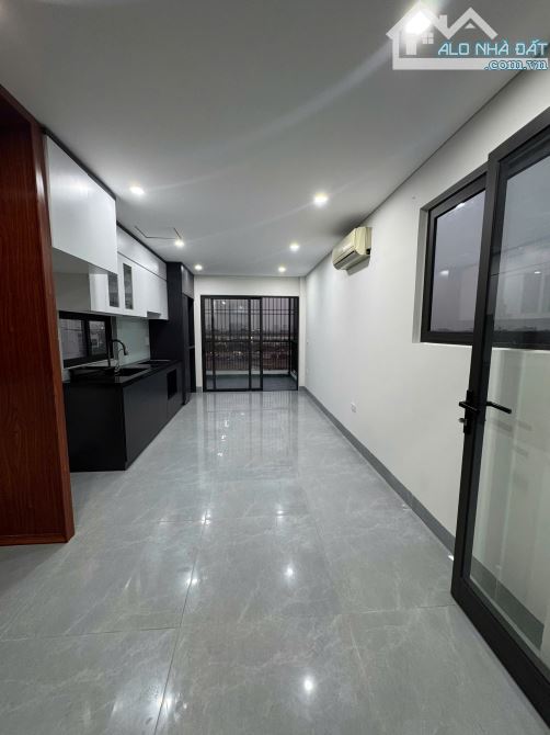 Nhà 40m2 Ngay Cổng Trường Tiểu Học – View Cổ Linh - 5