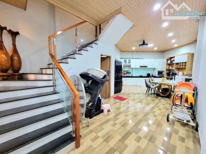 Bán nhà mặt tiền Tân Thắng, khu Celedon Tân Phú,4x20m, 16 tỷ - 5