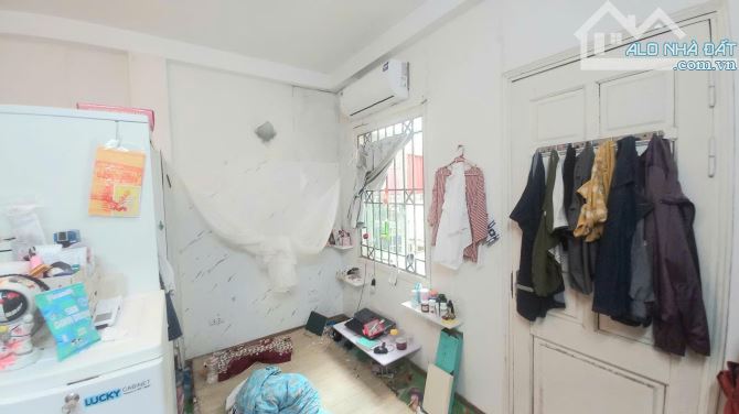 Bán nhà 4 tầng Hoàng Hoa Thám - Trung tâm Ba Đình - Diện tích 35m2 - Tầm tiền hiếm 4,89 tỷ - 5
