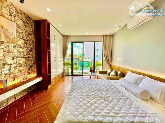 Bán nhà mới cứng 100 % , HXH 6m đối diện cityland Nguyễn Văn Lượng 60 m2 , giá 11 tỷ nhỉnh - 5