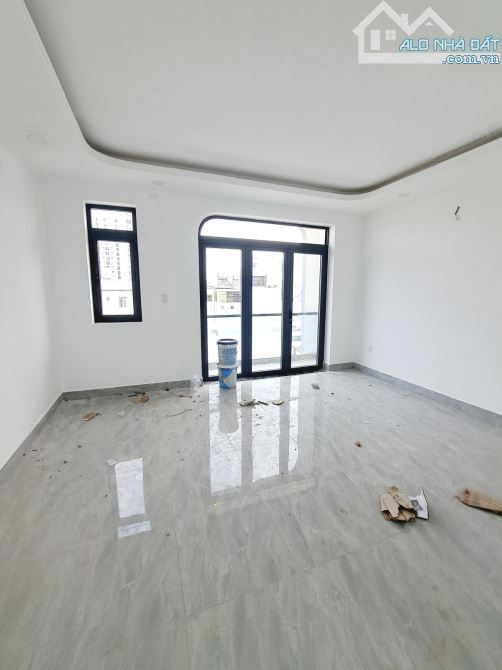 Bán nhà quận Bình Tân - Siêu vip mới xây 5 tầng đẹp hơn ngọc trinh - Đầu tư bao sinh lời - 5