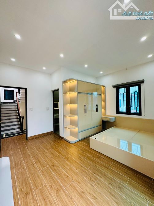 🎉 Có nhà 3 tầng “ngon ơ” ngay Trang Quan, An Đồng! 🏡 🛋️ Đầy đủ nội thất như khách sạn 5 - 5