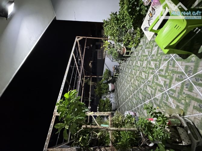 Bán nhà mặt phố Hoàng Tích Trí,56m, 5tỷ900nhà 3 tầng kiên cố Hải Châu, trung tâm Đà Nẵng - 5