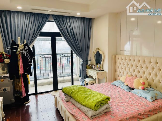 CHUNG CƯ ROYAL CITY 180M2 QUÁ ĐẸP - 5