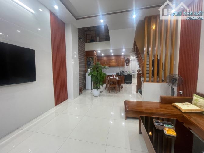 BÁN NHÀ HÒA MINH KHU VỰC GẦN BẾN XE THÔNG TÔ HIỆU- NHÀ KIÊN CỐ 3 TẦNG💥💥 - 5