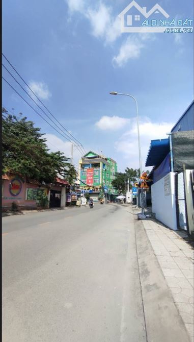 ĐẤT 2 MẶT TIỀN AN PHÚ ĐÔNG - 800M² FULL THỔ CƯ - NGANG 25M - PHÂN 6 LÔ MT - GIÁ CHỈ 50TR/M - 5
