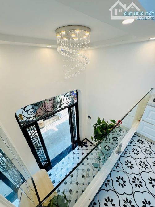 Trung tâm Đống Đa, gần phố 5 tầng. Nhỉnh 6 tỷ - 5