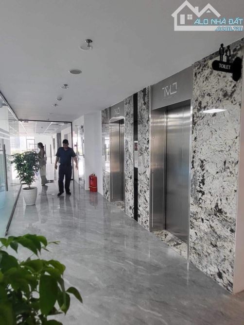 BÁN TÒA NHÀ MẶT PHỐ ĐỘI CẤN  450M x 10 TẦNG  MẶT TIỀN 10M  GIÁ 380 TỶ  VỊ TRÍ SIÊU HIẾM! - 5