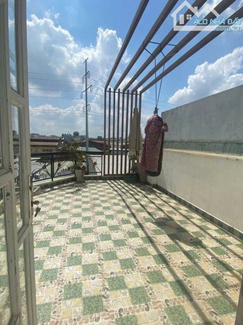 Bán nhà đẹp  căn góc 2 mặt tiền ,mã lò bình Tân KD tốt giá 5,8tỷ TL - 5