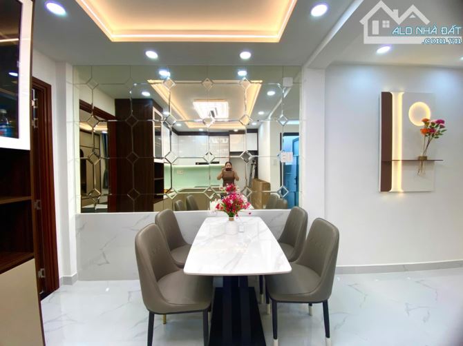 NHÀ ĐẸP 2TẦNG 52M2- FULL NỘI THẤT XỊN- SÁT KHU CHẾ XUẤT TÂN THUẬN- QUẬN 7- SHR- HC - 5