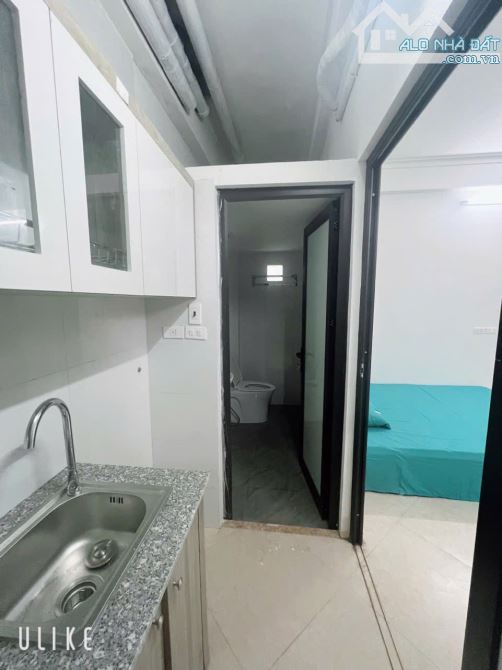 Cho Thuê CCMN 43 Trung Kính Cầu Giấy 25m2 Studio Cửa Sổ Giếng Giời Bếp Riêng Thang Máy - 5