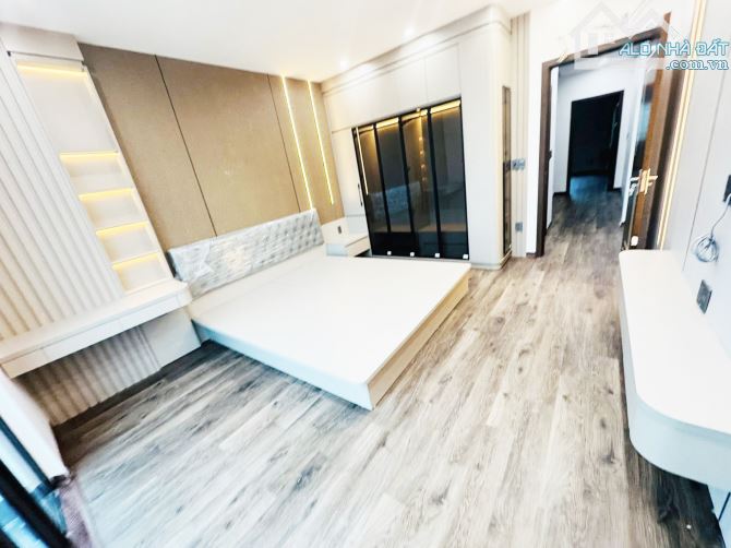 Bán nhà xây mới TĐC Đằng Lâm - Ngô Gia Tự. DT 61m2 x 4,5T Thang Máy - 6