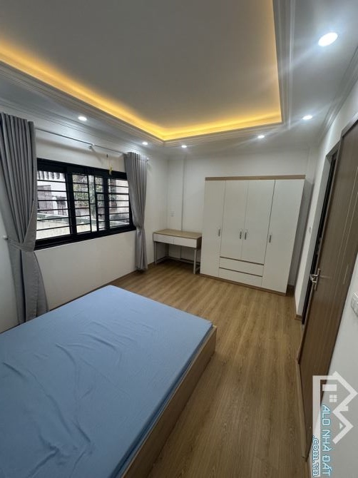 Tương Mai - Lô góc 3 thoáng - Ngõ thông - 5 tầng mới - full nội thất - gần phố - 6