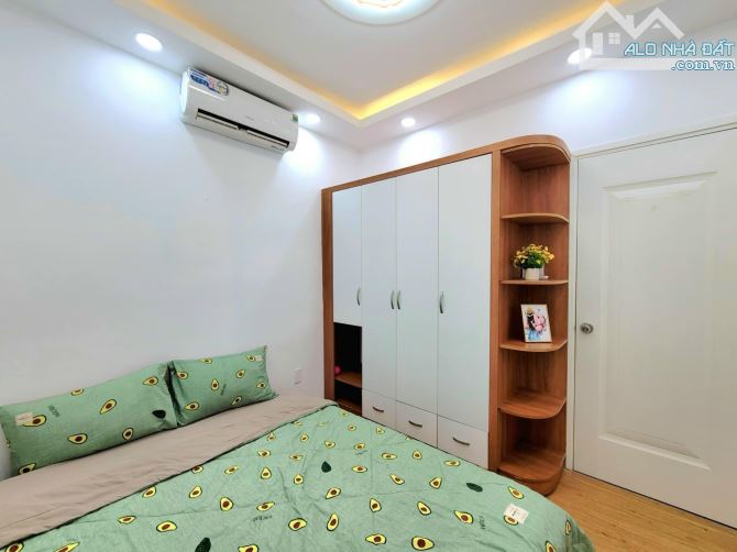 Mua ngay kẻo lỡ căn 44 m2 Hồ Thị Kỉ, Q.10. Chỉ 3 tỷ 090. 1T3L Đang cho thuê 18 tr - 6