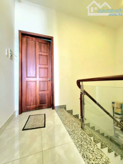 Bán nhà 3 lầu hẻm 2174 Huỳnh Tấn Phát, Nhà Bè. Giá 4,65 tỷ - 6