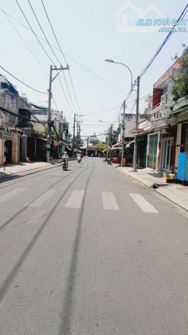 Siêu Phẩm 3 tầng mặt tiền đường số 4 LINH TÂY THỦ ĐỨC 110m2 Giá 12 Tỷ 500 - 6