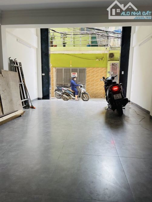 Bán nhà Phố Khương Trung, Thanh Xuân, 45m2x8T, giá 15 tỷ, oto vào nhà, thang máy - 6