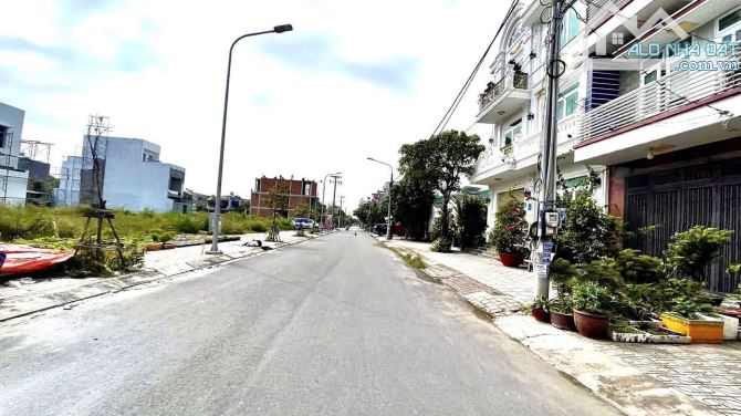 Bán Gấp Lô Đất Chính Chủ 100m2 Sổ Riêng Thổ Cư 100% Ngay KDC  Bửu Long - 6