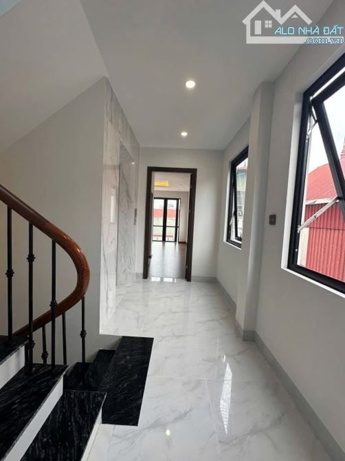 BÁN NHÀ CHU HUY MÂN, DT 62M x 5 TẦNG, MT 3.9M, NHỈNH 13 TỶ, LÔ GÓC, OTO VÀO NHÀ - 6