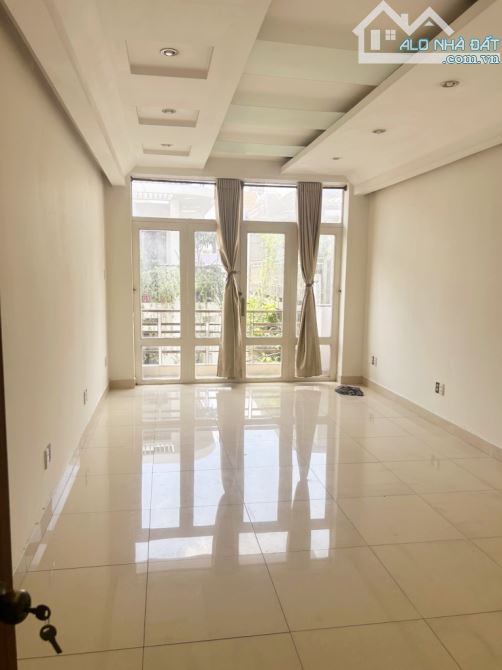 SIÊU PHẨM 5 TẦNG – MẶT TIỀN NGUYỄN BÁ TÒNG, TÂN BÌNH – 72M² - CHỈ 12.5 TỶ - 6