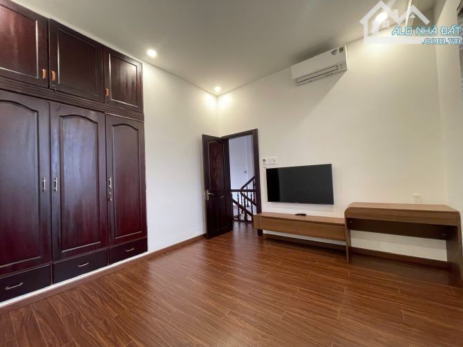 Bán nhà 3 tầng hẻm ô tô vcn phước hải ngang 6m - 6