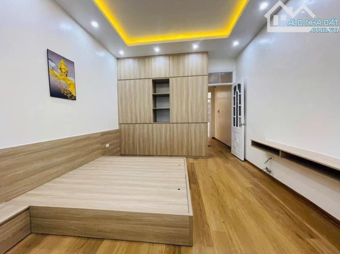 Bán Căn Nhà Đ.Đoàn Văn Bơ, Q.4, 45m2 SHR 1T2L4PN Chỉ 3,05 Tỷ Không Còn Căn Thứ 2 Gọi Ngay - 6