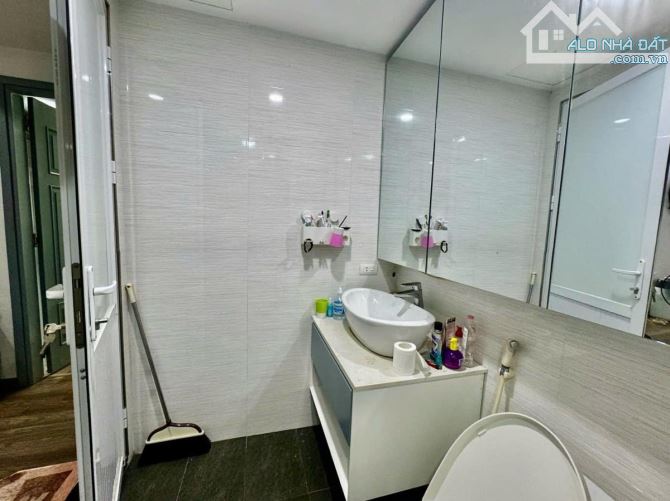 CHÍNH CHỦ CẦN BÁN CĂN HỘ TRONG CHUNG CƯ CT2-KĐT MỚI NGHĨA ĐÔ GIÁ 6,95 tỷ - 6