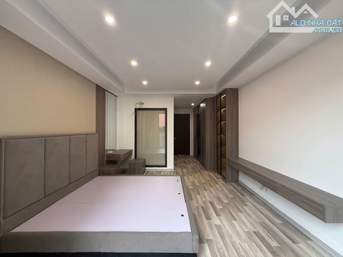 Nhà mới tinh 6 tầng thang máy, gần phố, full nội thất xịn, ngõ thông tứ phía, giá 11.6 tỷ. - 6