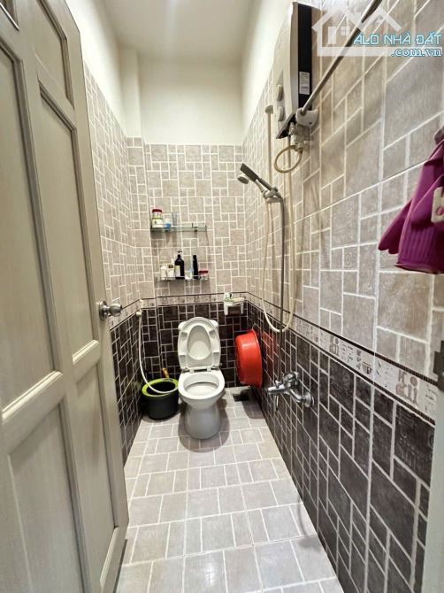 BÁN NHÀ HẺM 818 NGUYỄN KIỆM, P3, GÒ VẤP – 48M² – 3TẦNG –BV 175 – 5.2TỶ - 6