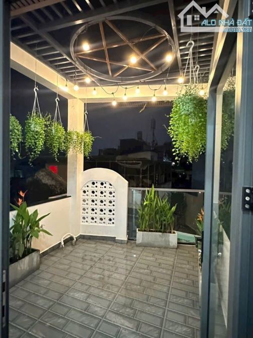 QUẬN 6 - SIÊU PHẨM NGAY CHỢ PHÚ LÂM – NHÀ 3 TẦNG ĐẸP LUNG LINH – CHỈ 4.999 TỶ - FULL NỘI T - 6