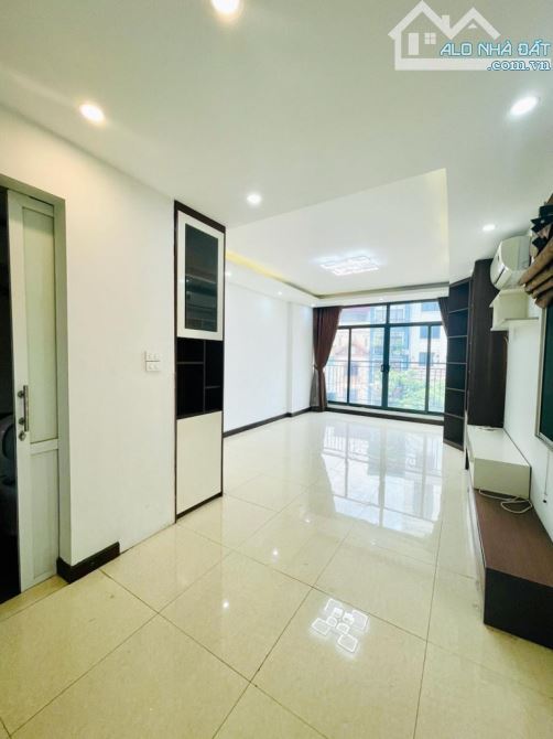 BÁN NHÀ RIÊNG 37M2 7TẦNG NGHI TÀM YÊN PHỤ TÂY HỒ - 6