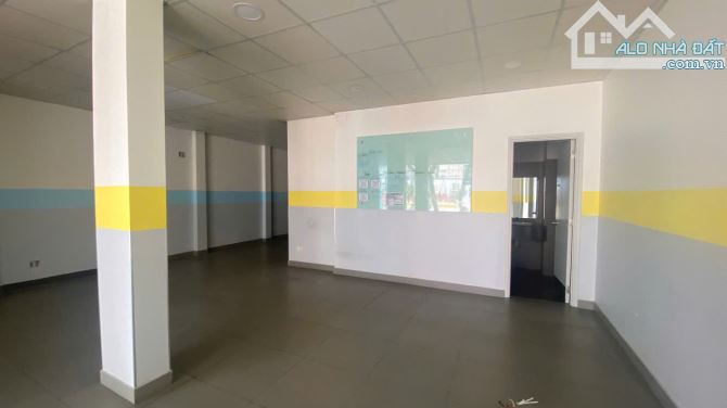 CHO THUÊ MẶT BẰNG MẶT TIỀN ĐƯỜNG NGUYỄN TRÃI – NGANG 8M, VỊ TRÍ ĐẮC ĐỊA - 6