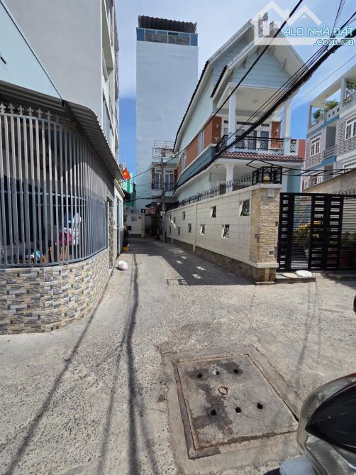 🏡🌷🔥CHỈ 5 TỶ CÓ NGAY DÒNG TIỀN 25TR/THÁNG - CHDV FULL NỘI THẤT SÁT MẶT TIỀN LÒ GỐM- 44M2 - 6