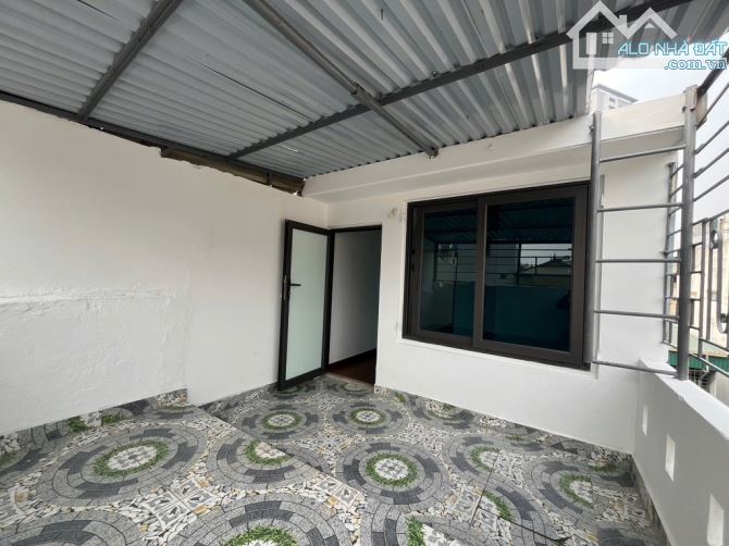 CẦN BÁN GẤP NHÀ NGÕ 663 DT34 M2 GIÁ 5 TỶ 9 - 6