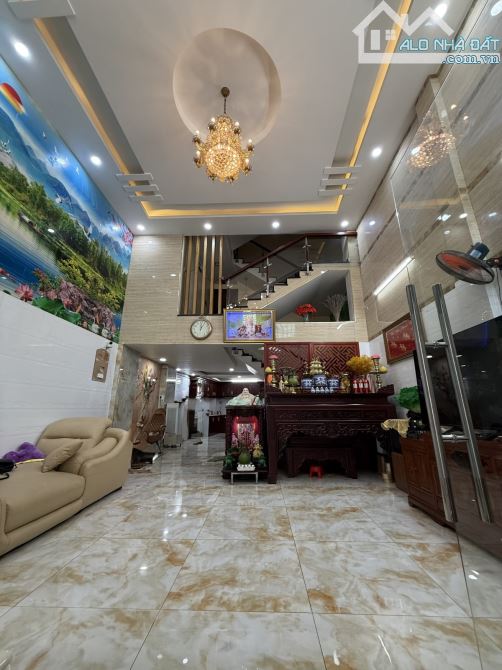 Lý Thường kiệt, Tân Bình, 6PN, 82m2, 5 Tầng, 5,4m x 15m. chỉ 16 tỷ 5 - 6