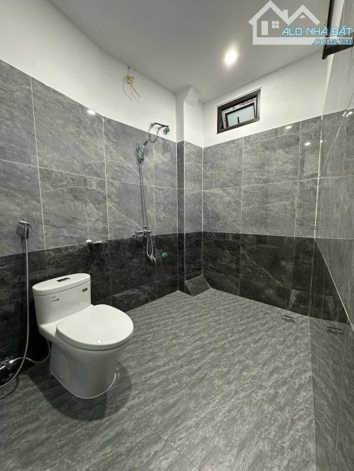 NHÀ MỚI 5 TẦNG LÊ THANH NGHỊ - HAI BÀ TRƯNG 8 TỶ 1 - 6