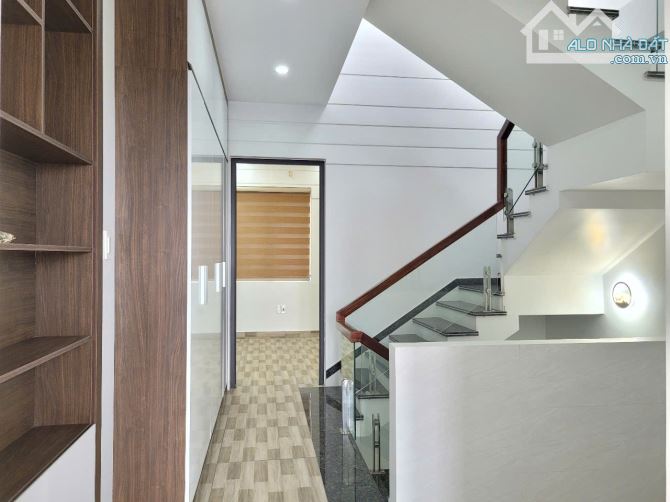 Bán Nhà 3.5 tầng móng khoan nhồi Đồng Hòa Kiến An Hải Phòng oto 4 chỗ vào nhà giá 3.45 tỷ - 7